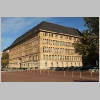 Düsseldorf, Behrensbau an der Rheinuferpromenade, Foto Frank Vincentz, Wikipedia.jpg